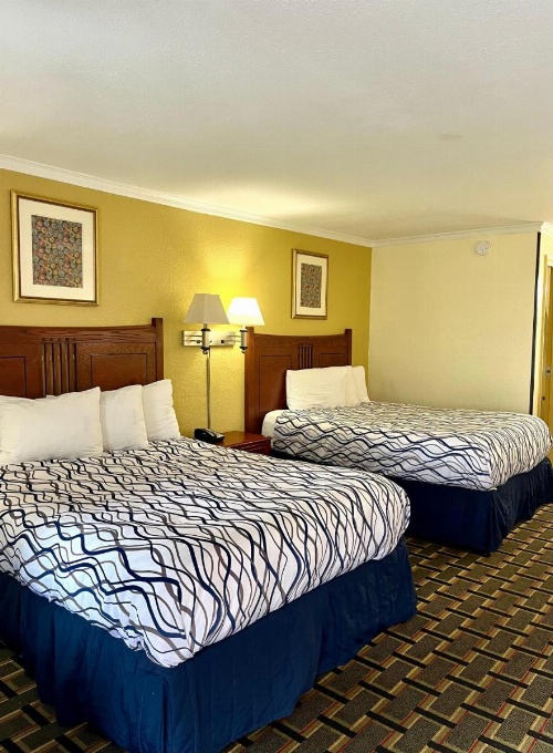 West Bank Inn image 10
