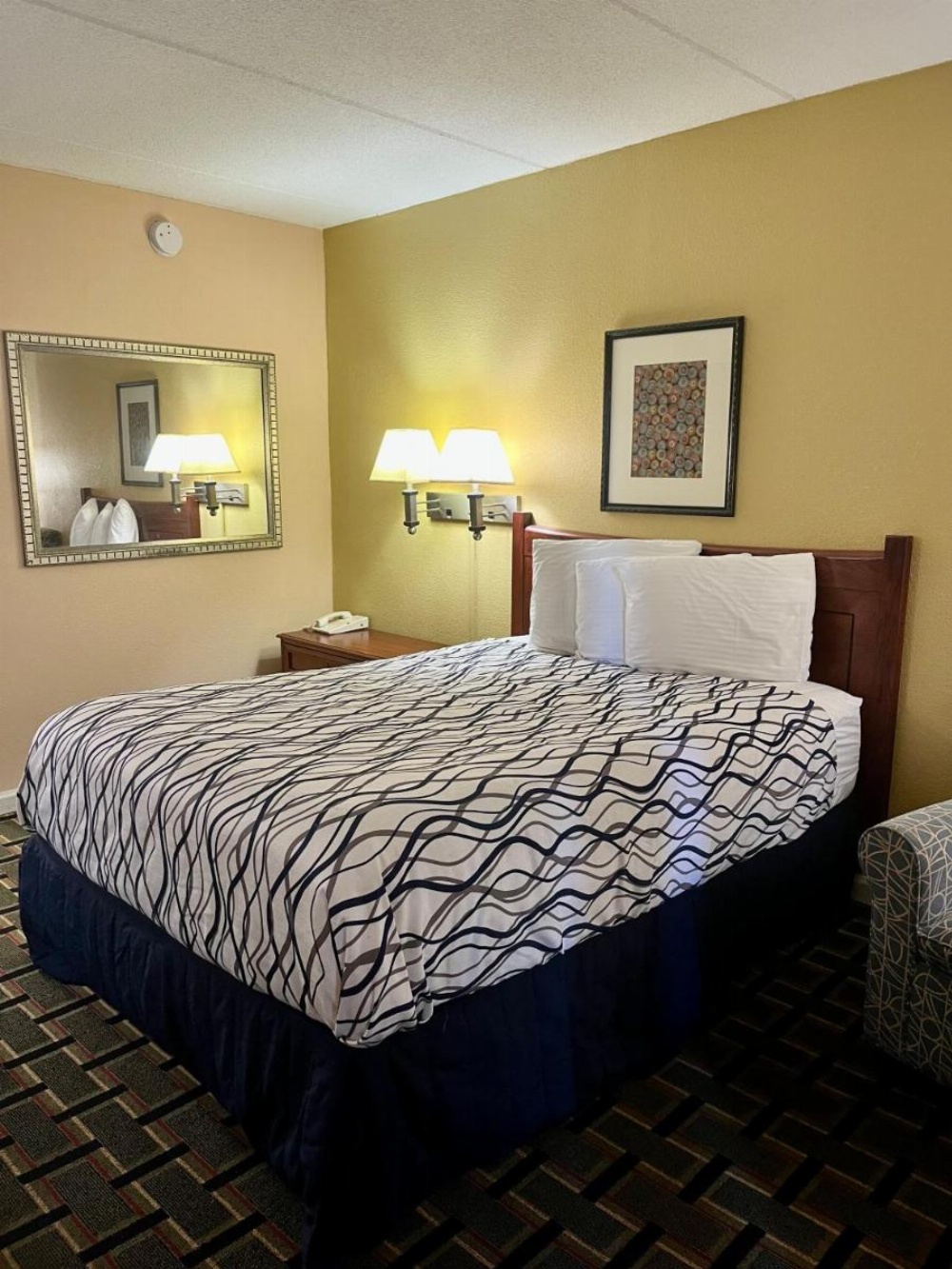 West Bank Inn Image 11