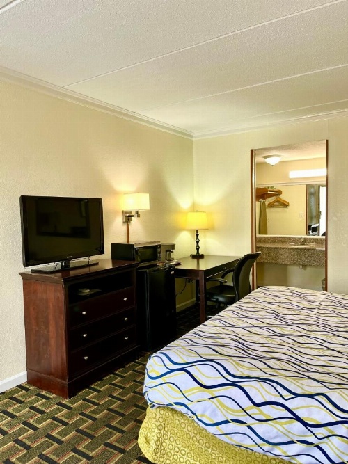 West Bank Inn image 16