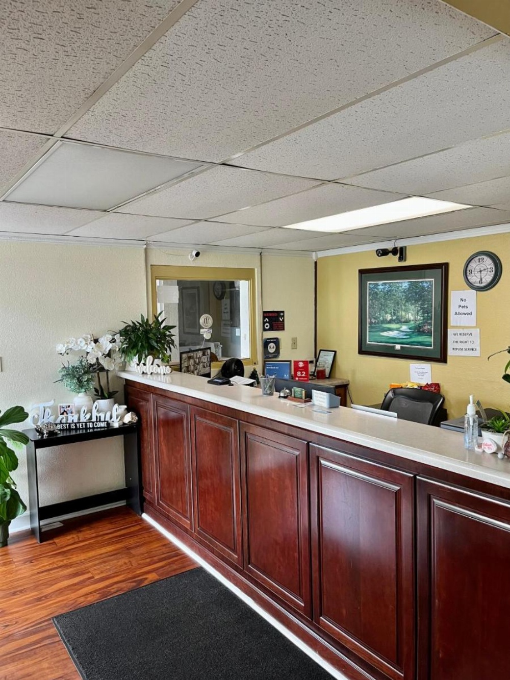 West Bank Inn Image 22