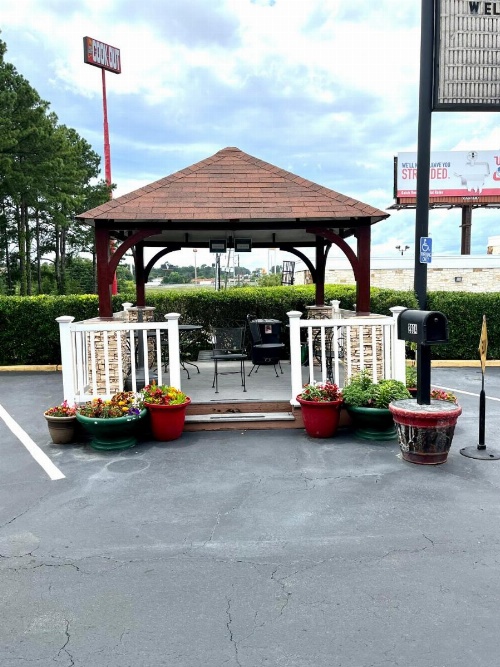 West Bank Inn image 25