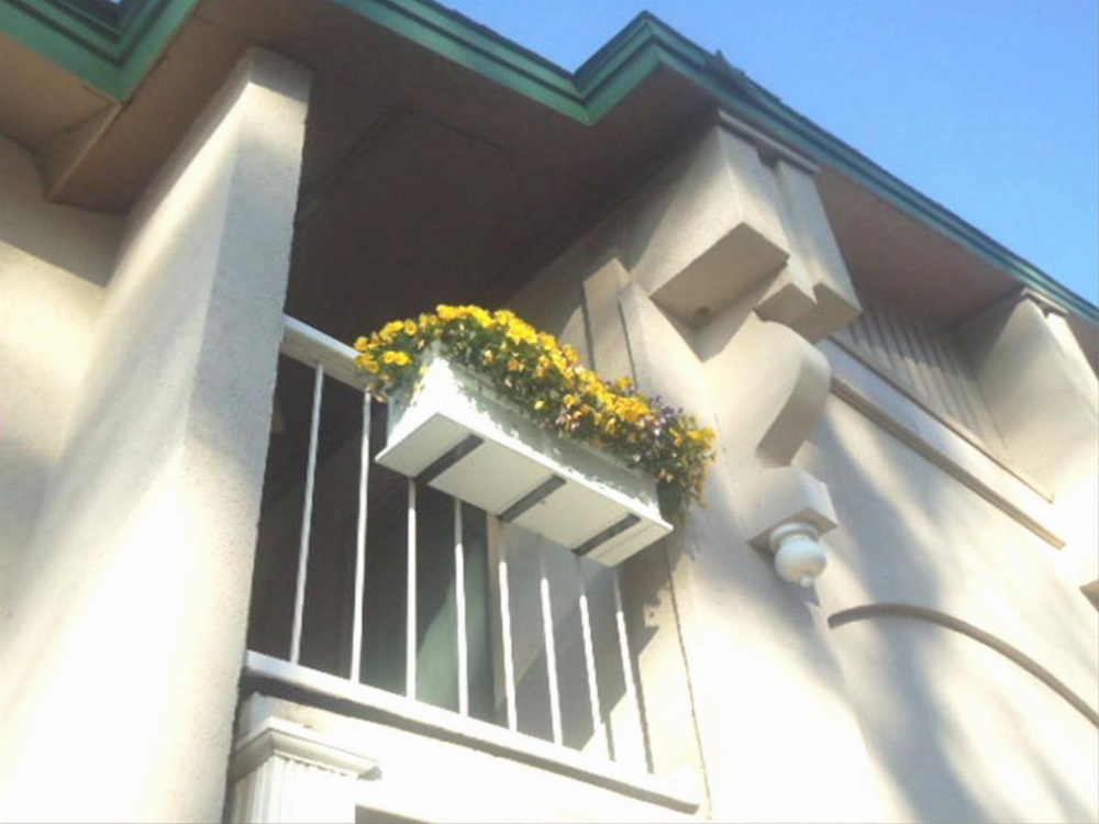 West Bank Inn Image 32