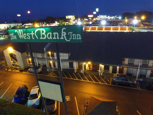 West Bank Inn image 35